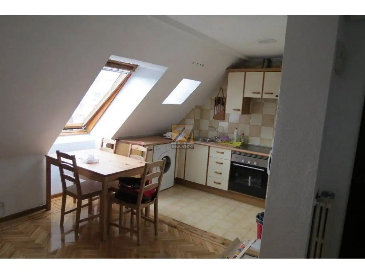 Kitchen of Flat for sale in Oviedo   with Heating and Parquet flooring