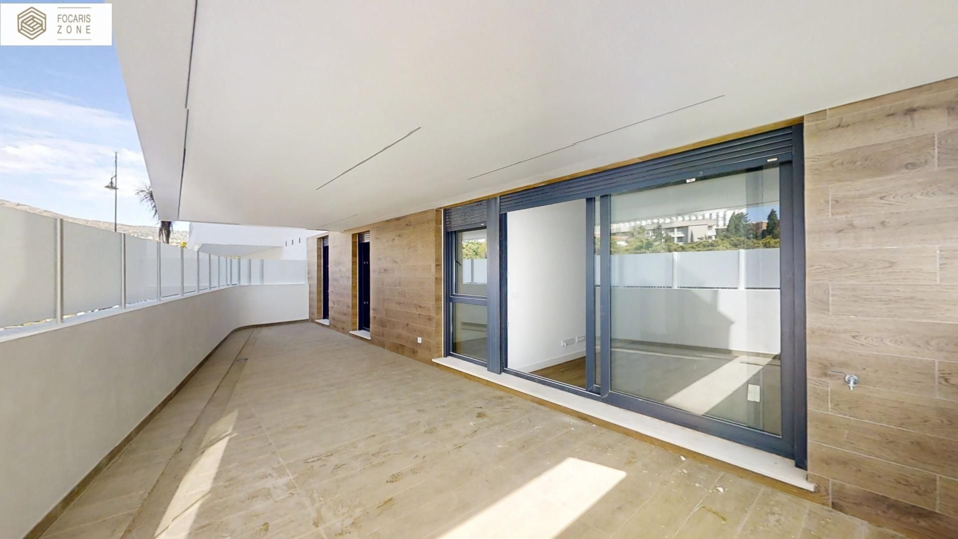 Piso de alquiler en Torremolinos con Aire acondicionado, Calefacción y Jardín privado