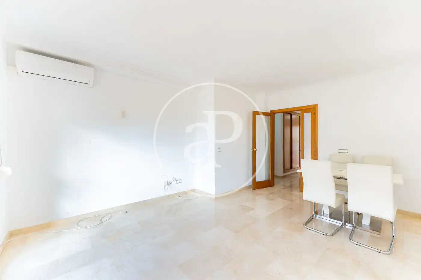 Living room of Flat for rent in  Palma de Mallorca  with Air Conditioner, Heating and Private garden