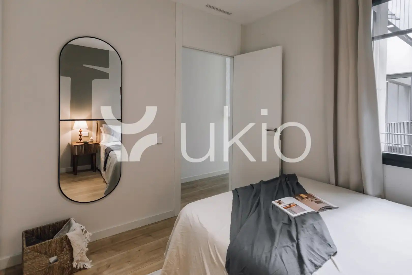 Bedroom of Apartments for rent in Barcelona  with Air Conditioner, Heating and Terrace