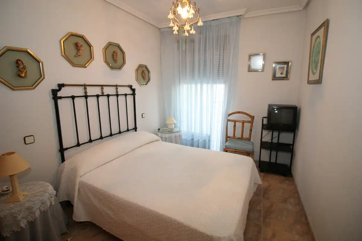 Bedroom of Houses for sale in Guisando  with Heating