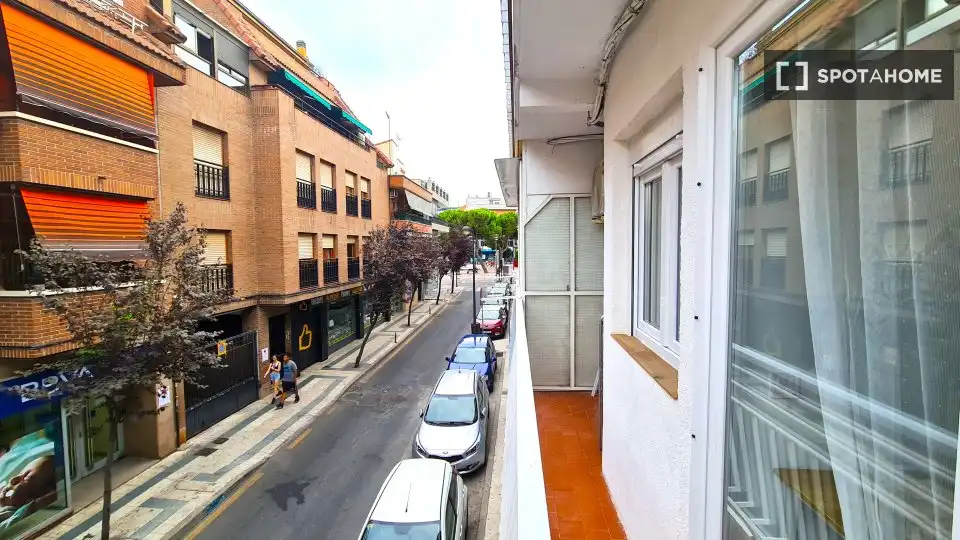Außenansicht von Wohnung zur Miete in Getafe mit Klimaanlage, Heizung und Möbliert