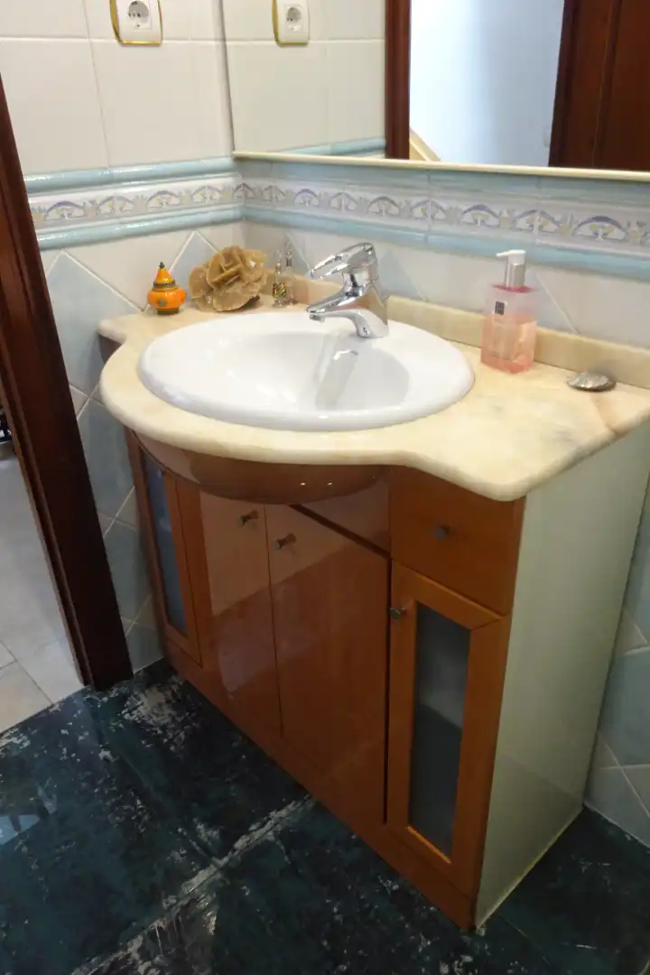 Bany de Casa adosada en venda en Barcelona amb Aire condicionat, Calefacció i Parquet