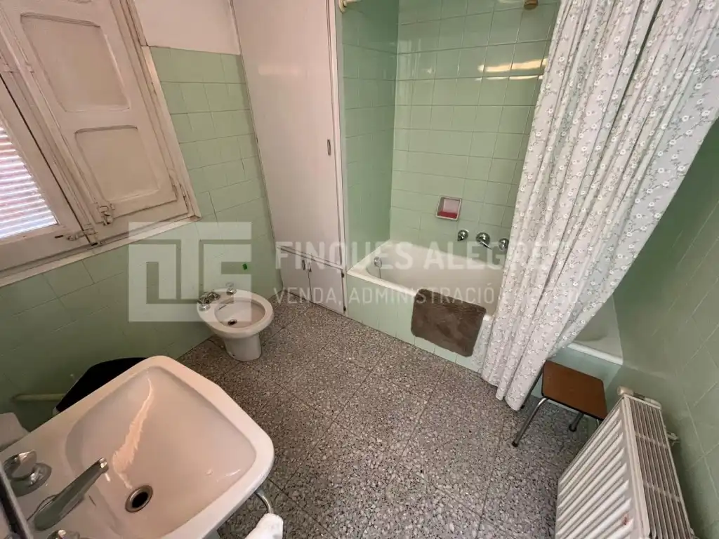 Bathroom of Houses for sale in La Pobla de Segur