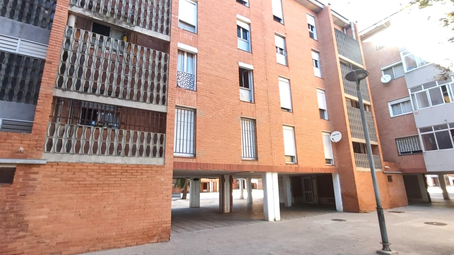 Vista exterior de Pis en venda en Reus