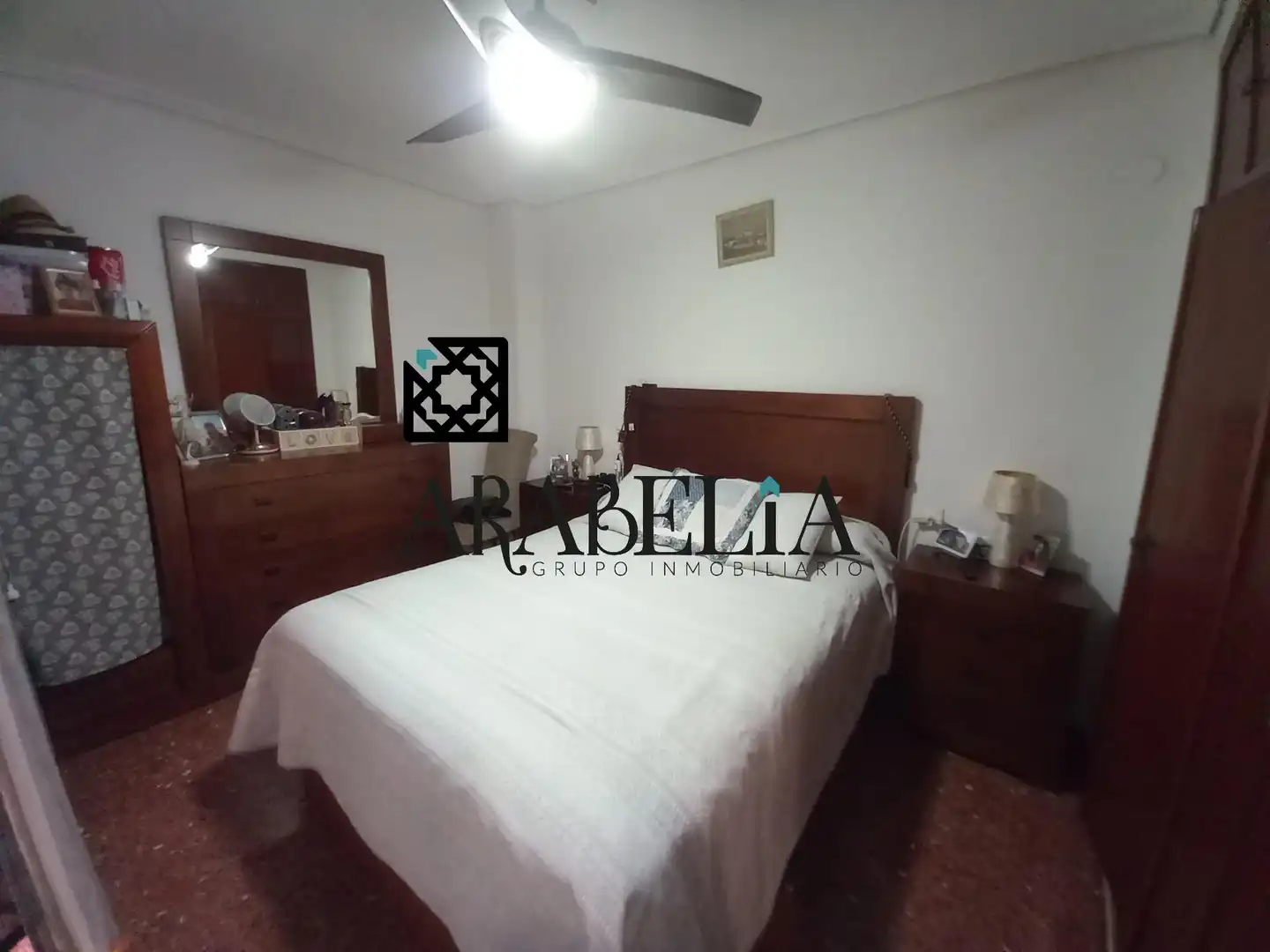 Schlafzimmer von Wohnung zum Verkauf in Córdoba mit Klimaanlage, Abstellraum und Möbliert