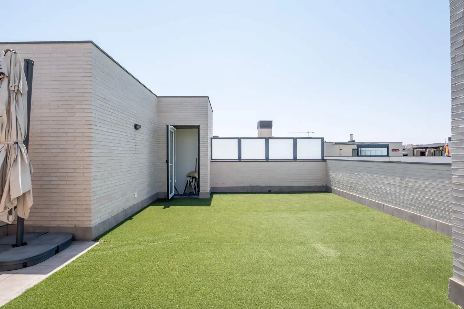 Terraza de Ático en venta en Zaragoza con Calefacción, Jardín privado y Terraza