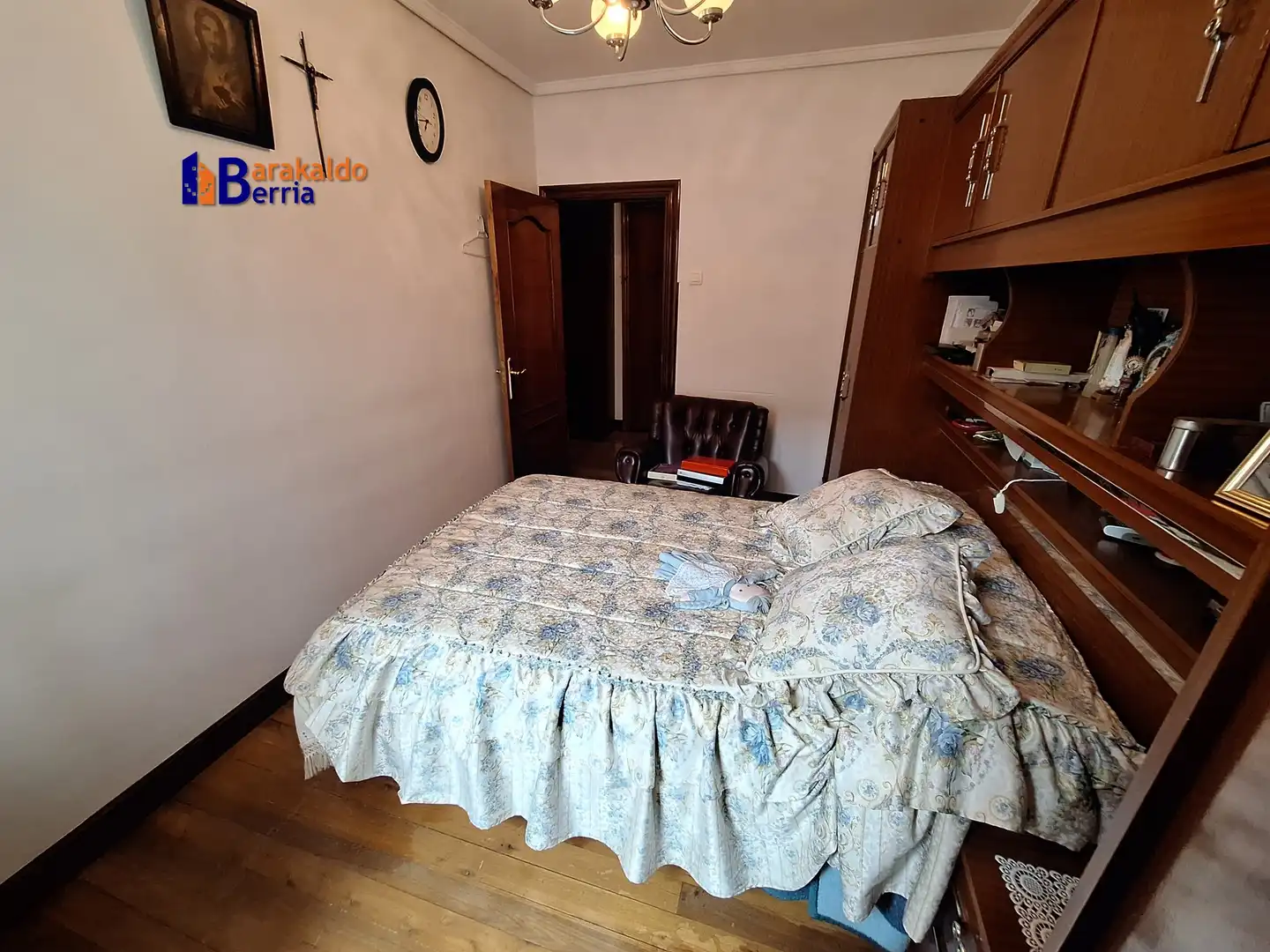 Habitación de Piso en venta en Barakaldo  con Trastero, Amueblado y Balcón