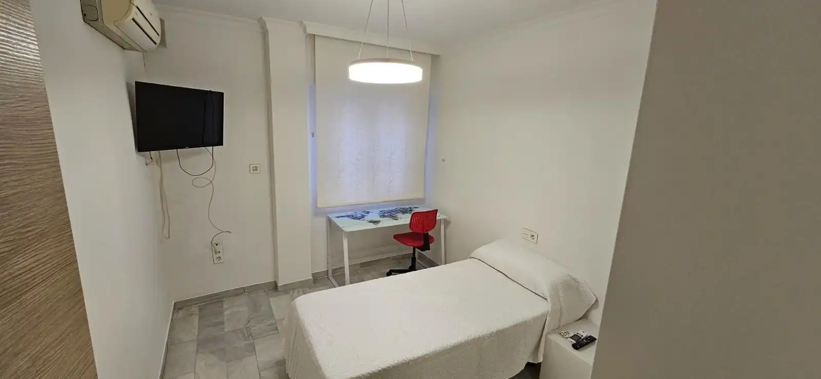 Bedroom of Detached homes for rent in Granada