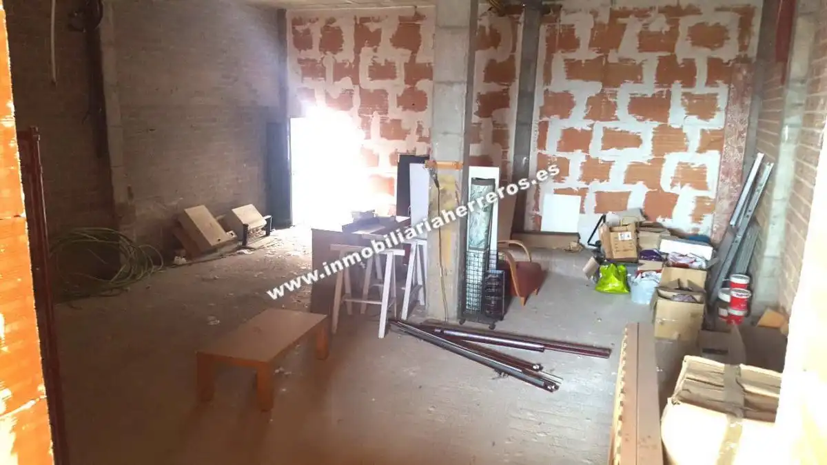 Local comercial en venda a Villamediana de Iregua, imagen 2