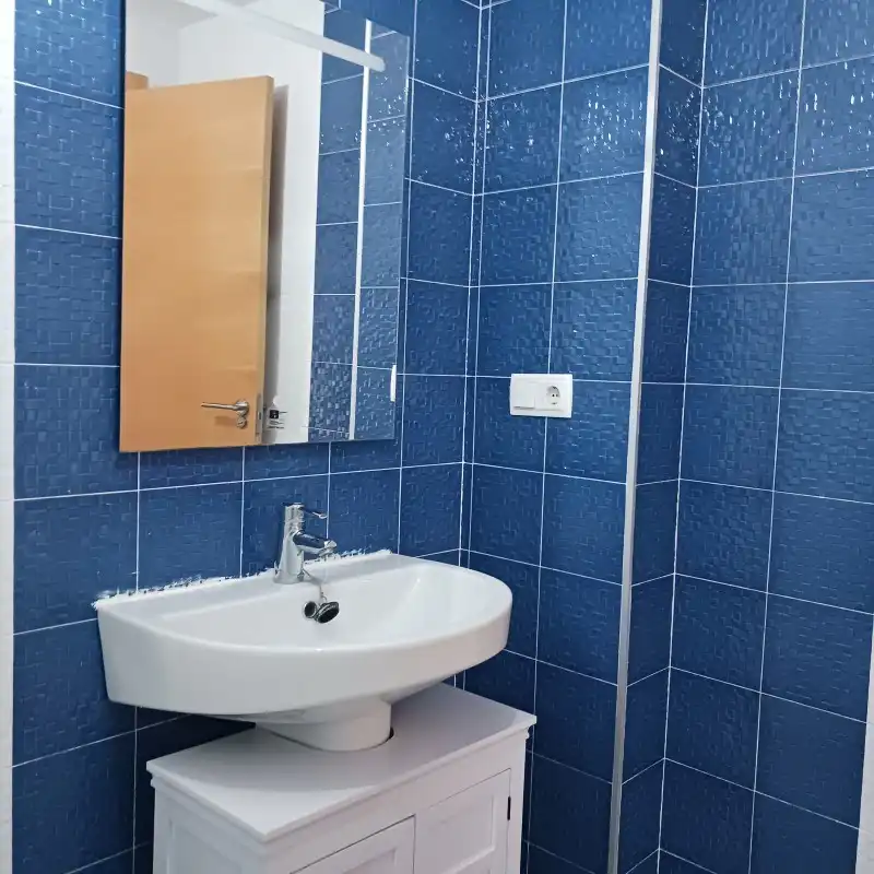 Bathroom of Flat for rent in La Font d'en Carròs  with Air Conditioner, Furnished and Balcony