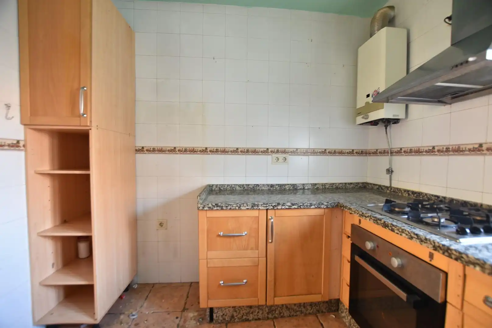 Kitchen of Flat for sale in Granada  with Balcony