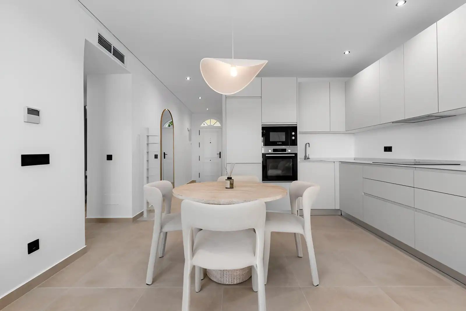 Home with pool for sale in Marbella Centro, imagen 8