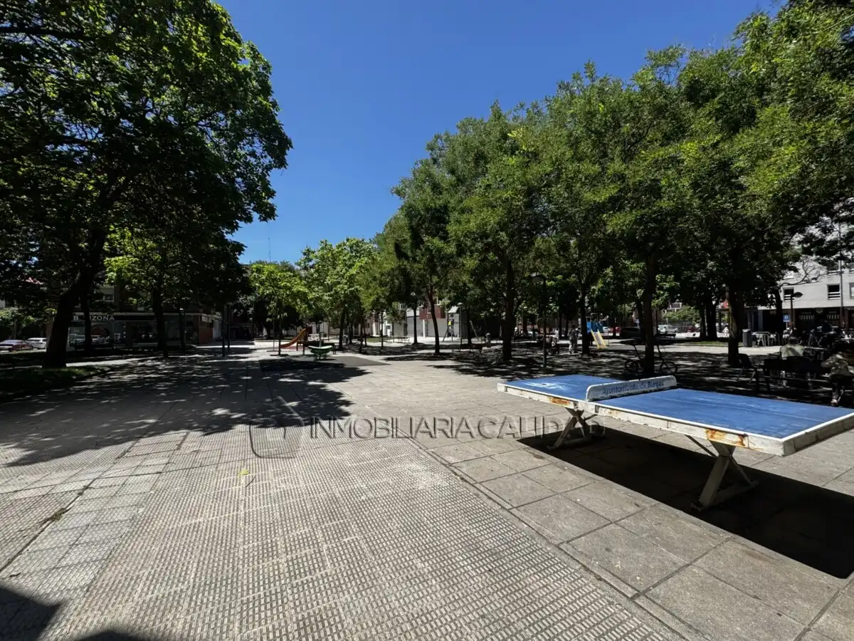 Exterior view of Flat for rent in Burgos  with Heating, Terrace and Storage room