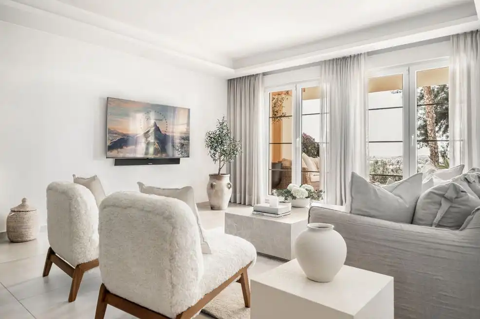 Apartament amb piscina en venda a Nueva Andalucía, imagen 4
