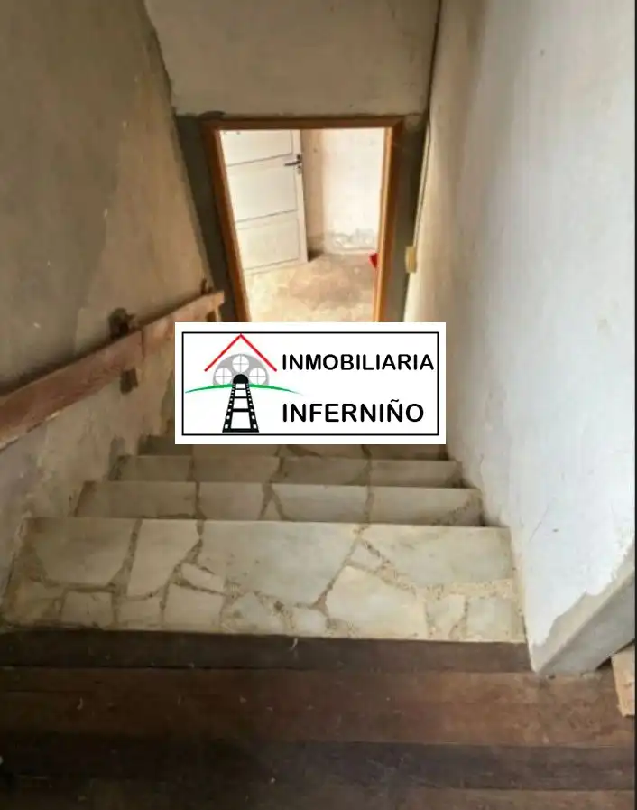 Casa o xalet en venda en Neda