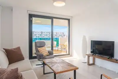 Apartament amb piscina en venda a Las Lagunas, imagen 11