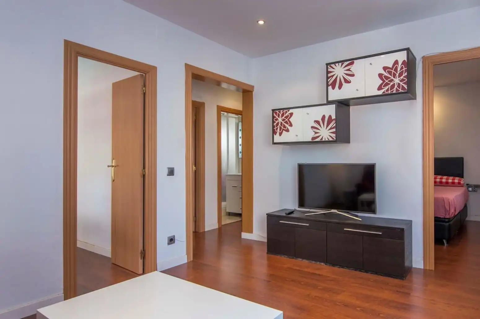 Living room of Flat for sale in Cornellà de Llobregat