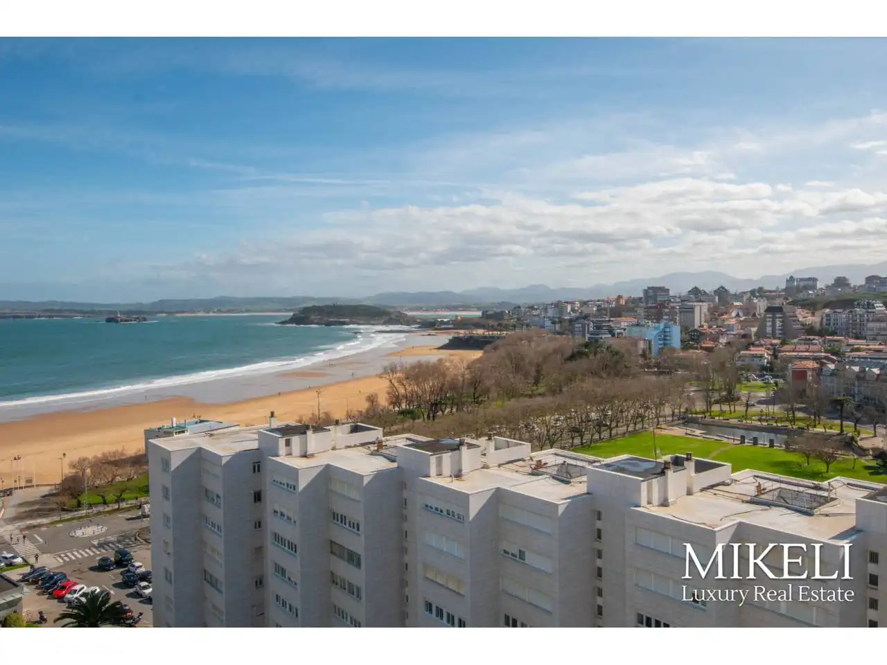 Vista exterior de Pis en venda en Santander amb Calefacció i Parquet