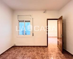 Flat for sale in  Barcelona Capital  with Heating