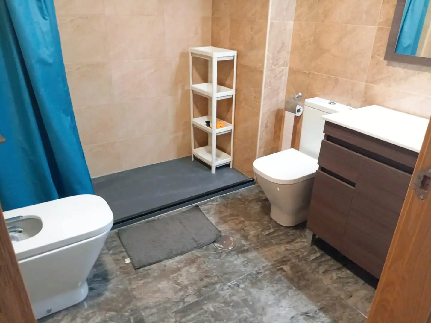 Bany de Edifici en venda en Murcia