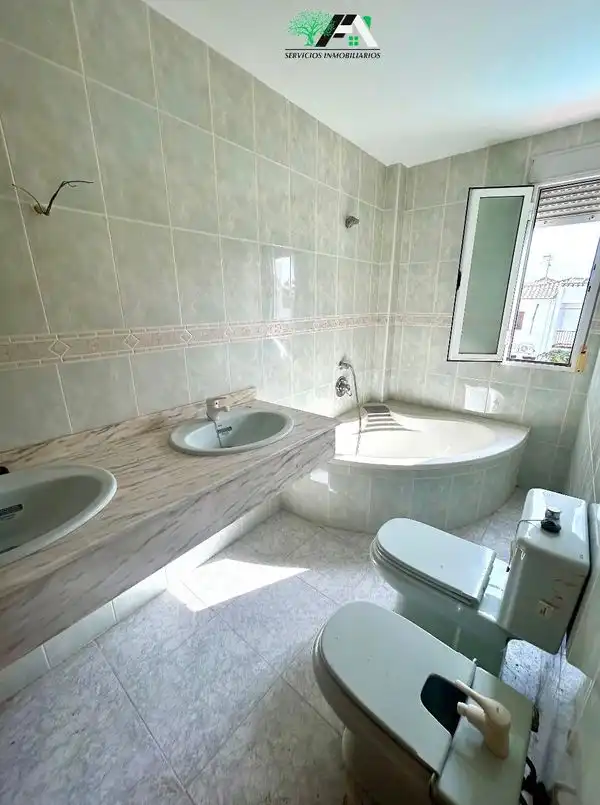 Casa amb piscina en venda a Calle Alcón, imagen 25