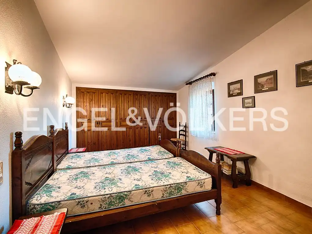 Casa rústica amb terrassa en venda a Cabanelles, imagen 24