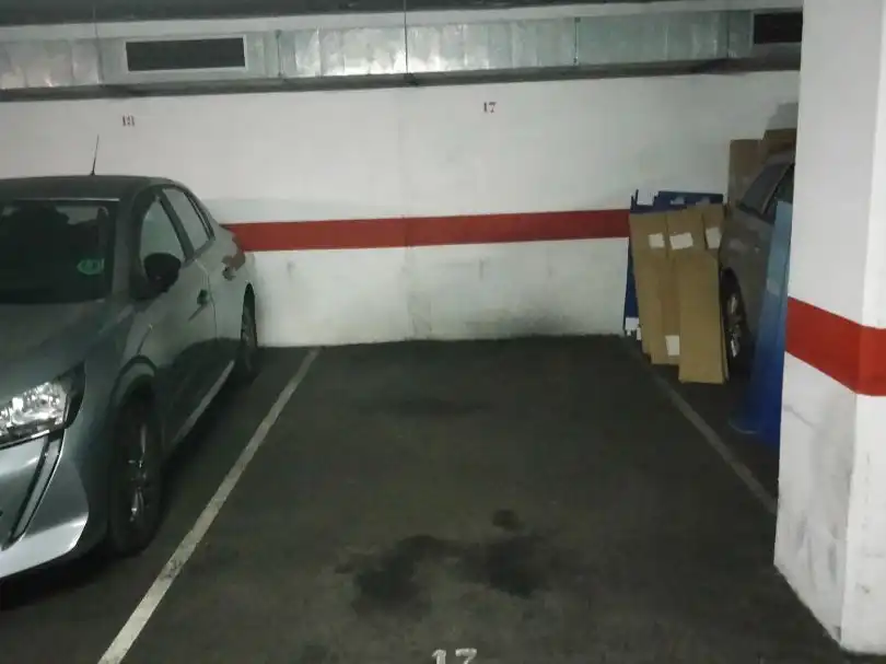 Aparcament de Garatge de lloguer en Barcelona