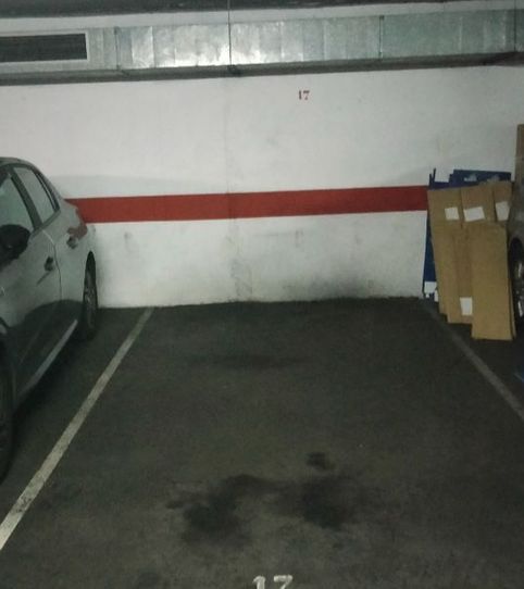 Foto 2 de Garatge de lloguer a Via Favència, 460x, La Prosperitat, Barcelona Capital