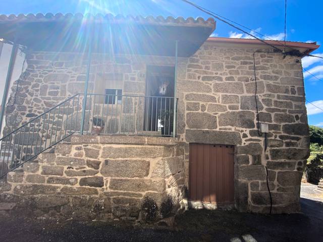 Casa adosada en Venta en Cortegada