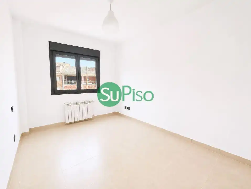 Schlafzimmer von Wohnung zum Verkauf in Yeles mit Klimaanlage, Heizung und Parkett