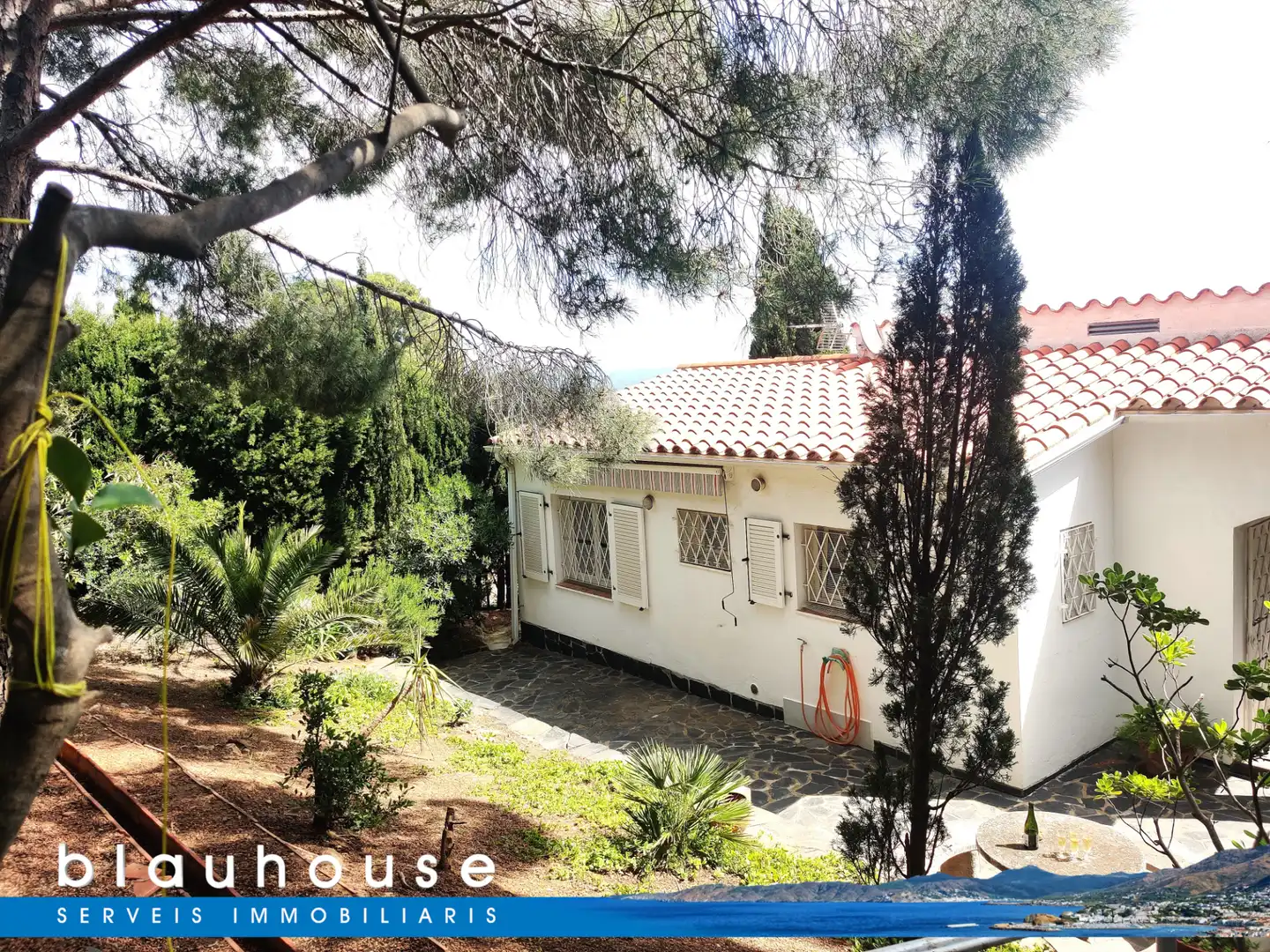 Außenansicht von Haus oder Chalet zum Verkauf in Llançà mit Klimaanlage, Privatgarten und Terrasse
