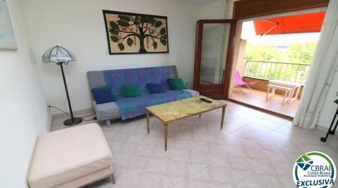 Foto 3 de Apartamento en venta en P Tipic/av. Fages de Clim, Moxó - Sant Mori, Empuriabrava