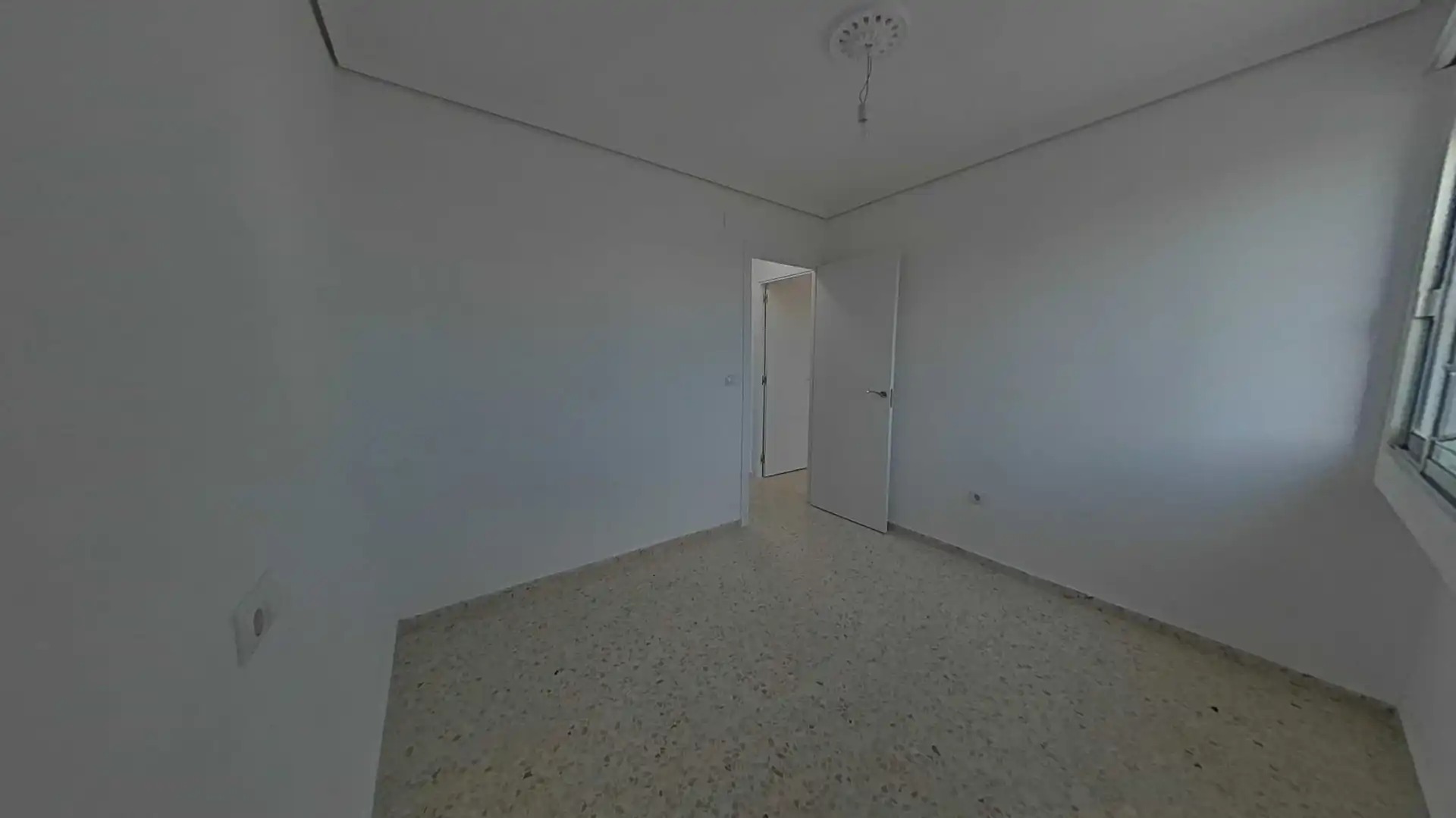 Bedroom of Flat for sale in Sevilla