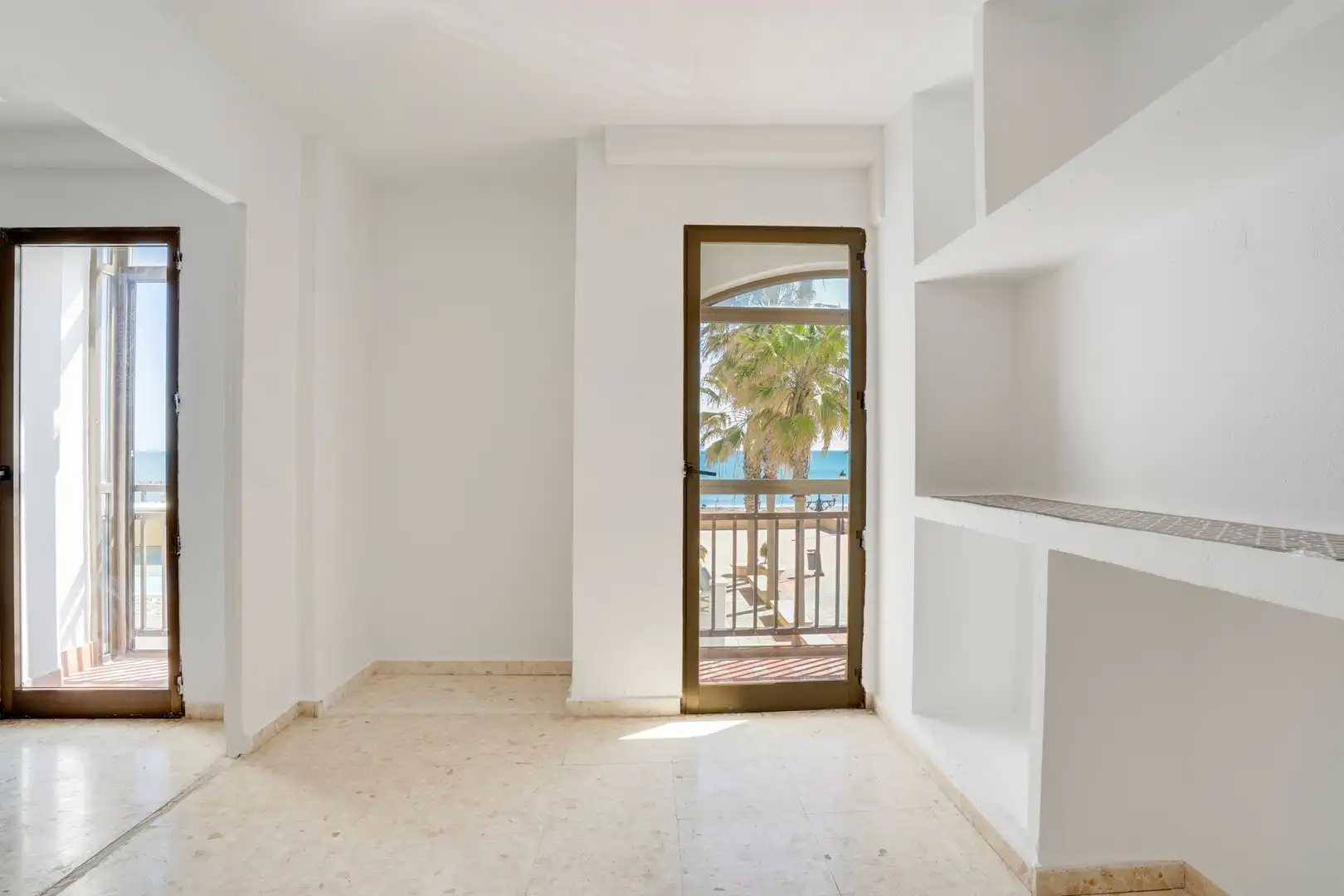 Habitación de Apartamento en venta en Manilva con Terraza