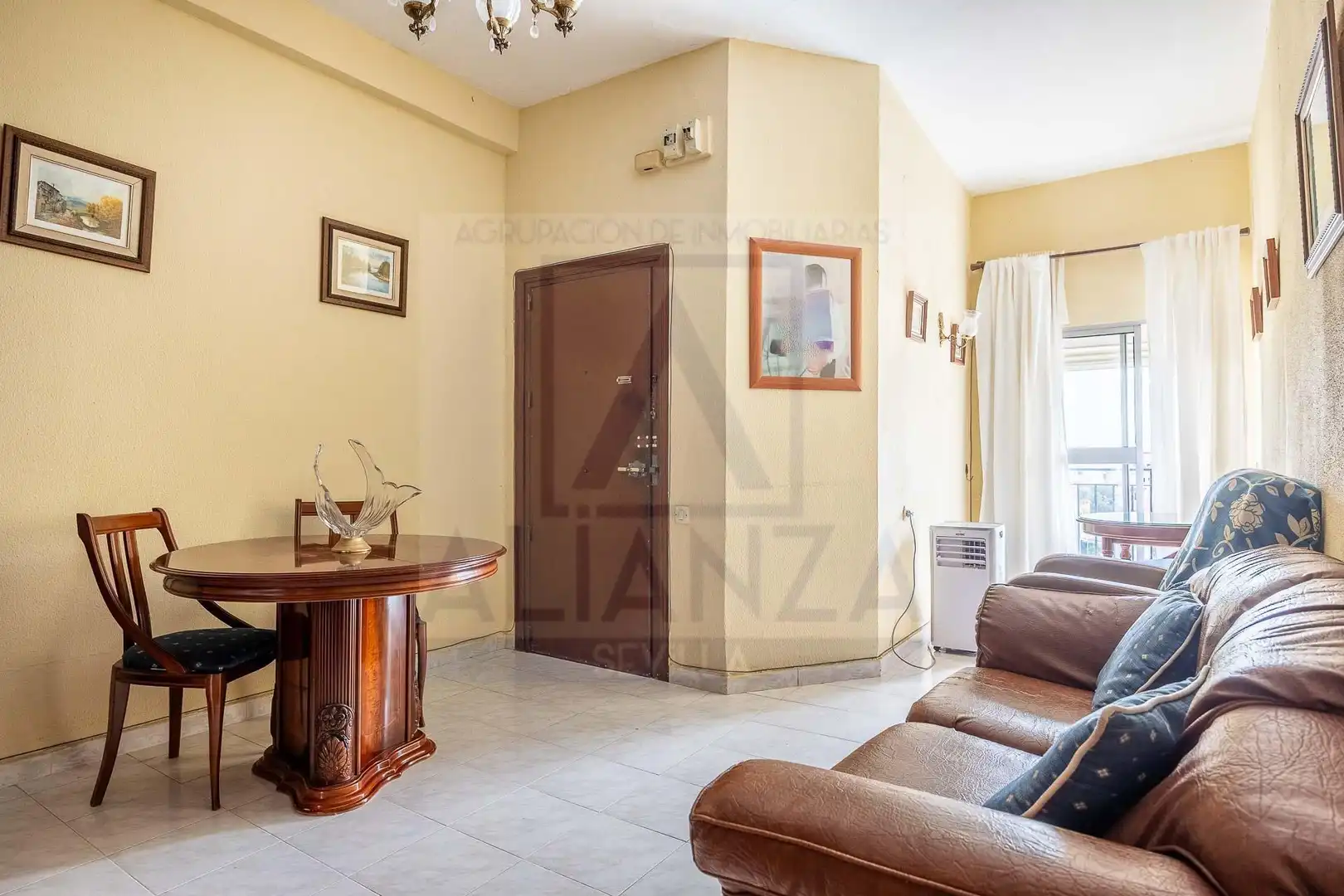 Sala de estar de Piso en venta en Camas con Aire acondicionado