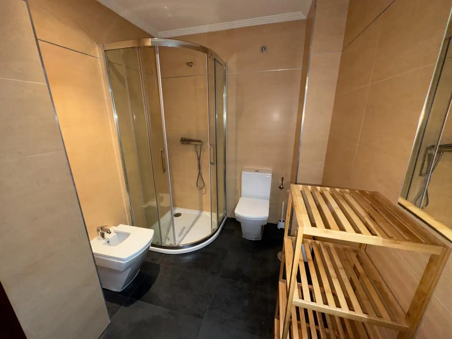 Bathroom of Duplexes for sale in Ponferrada  with Heating, Parquet flooring and Terrace