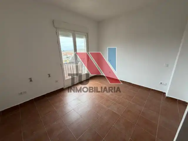 Dormitori de Casa o xalet en venda en Otero amb Calefacció, Jardí privat i Balcó