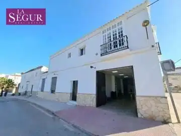Casa amb terrassa en venda a Medina Sidonia