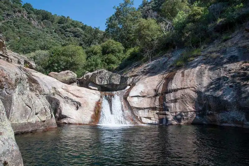 Piscina de Finca rústica en venta en Villanueva de la Vera con Calefacción, Jardín privado y Parquet