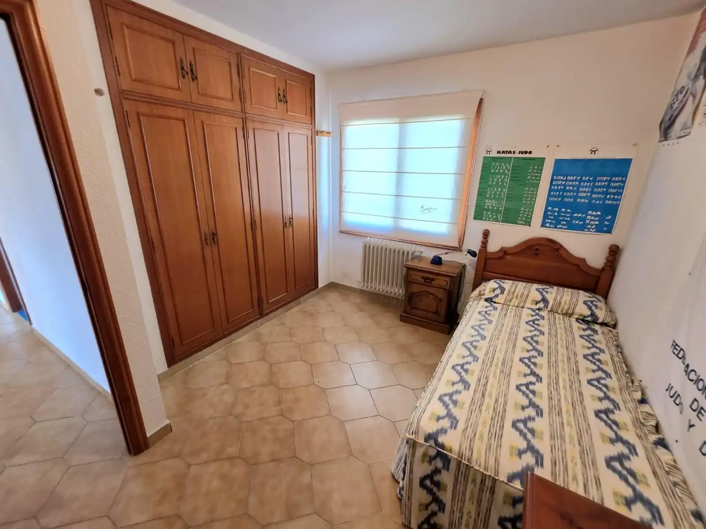 Dormitori de Casa o xalet en venda en Castellón de la Plana / Castelló de la Plana amb Calefacció, Jardí privat i Terrassa