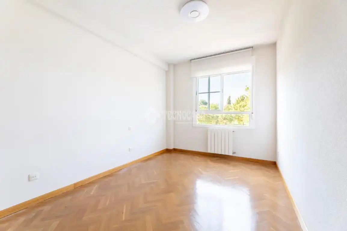 Bedroom of Detached homes for sale in Majadahonda  with Heating and Terrace