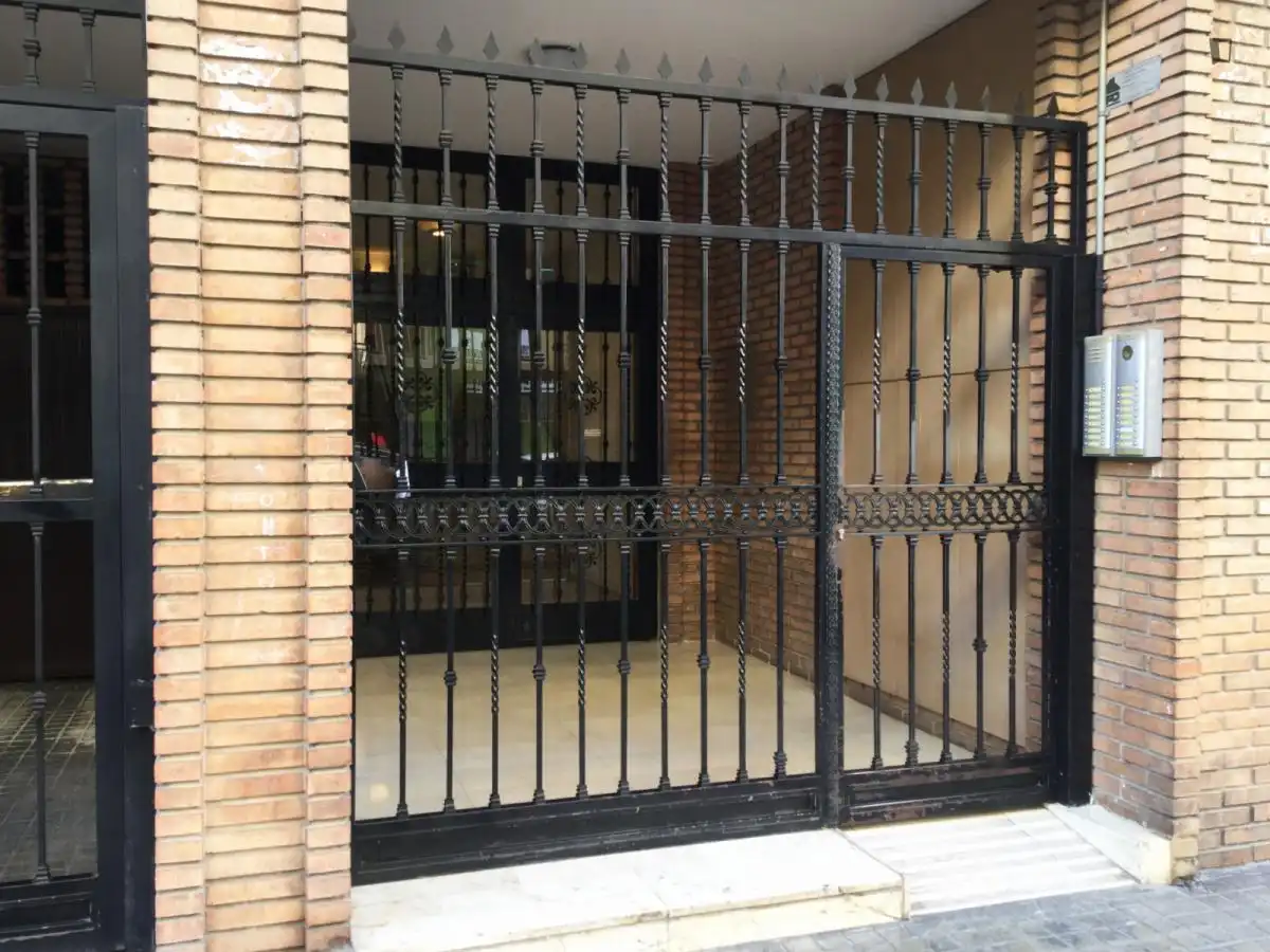Wohnung zur Miete in Mont-Olivet