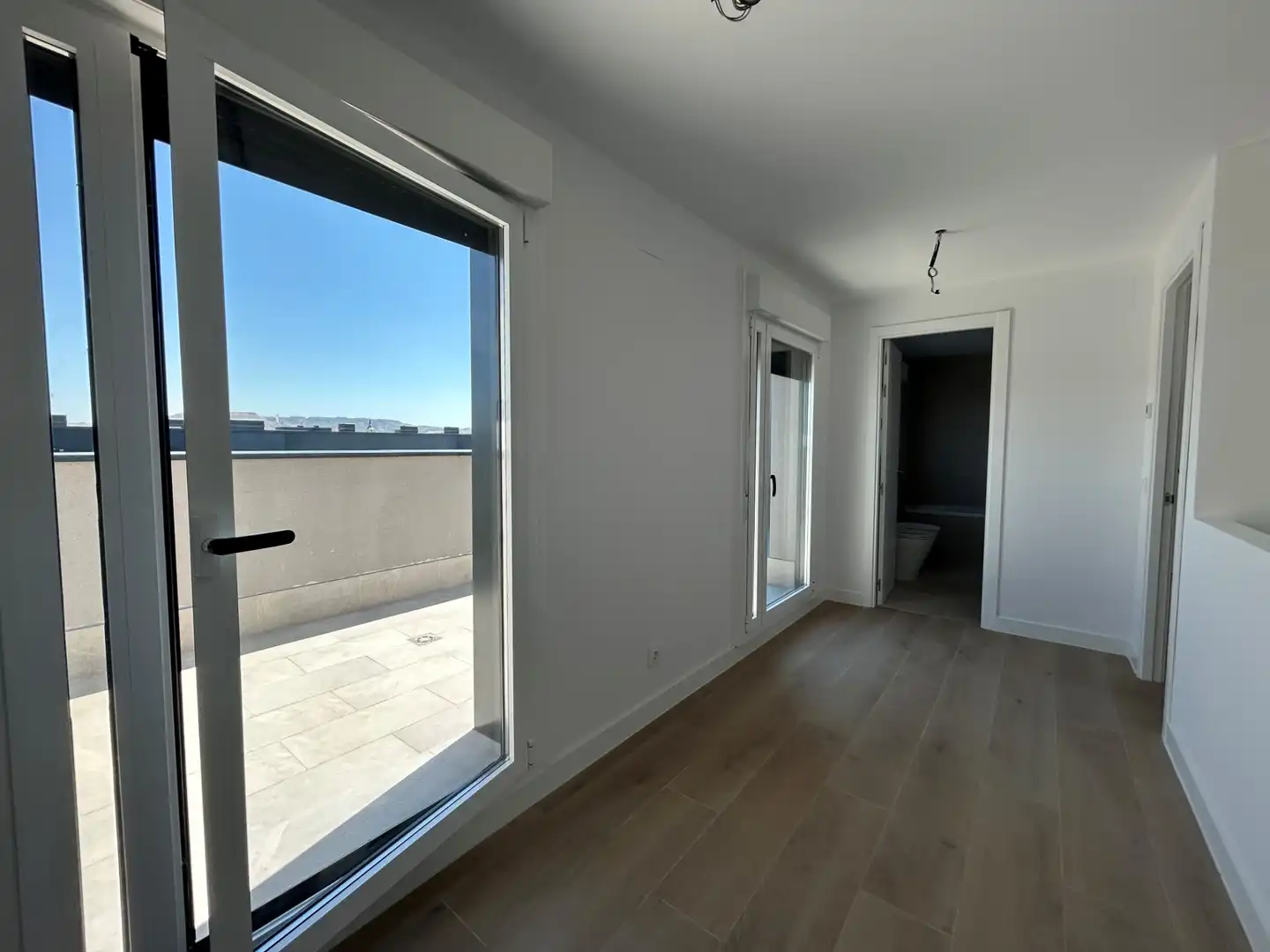 Bedroom of Attic for sale in Alcalá de Henares  with Air Conditioner, Heating and Terrace