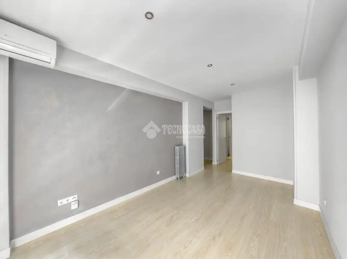 Habitación de Piso en venta en Madrid con Aire acondicionado, Calefacción y Terraza