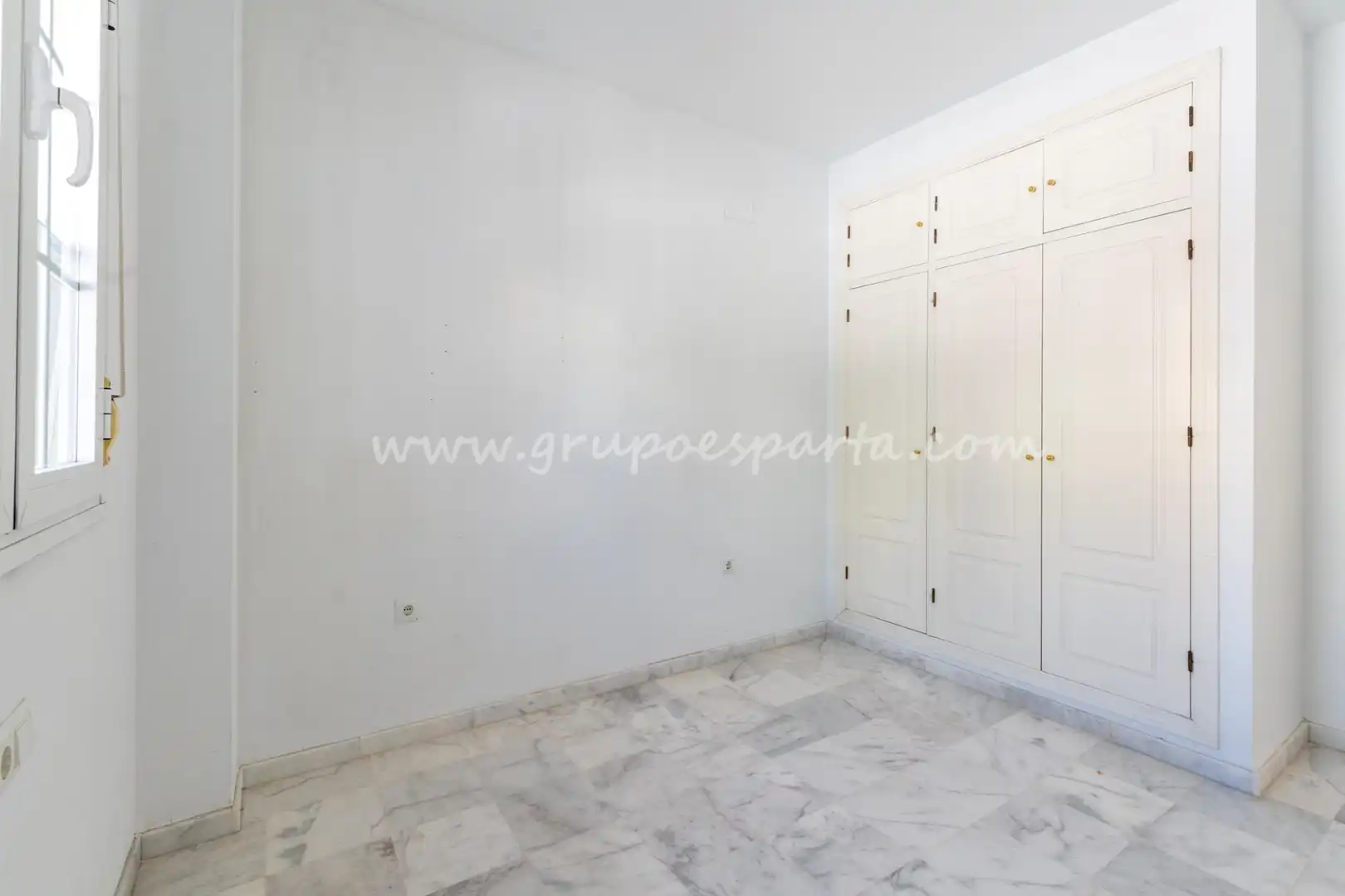 Bedroom of Detached homes for sale in Espartinas  with Air Conditioner, Heating and Oven