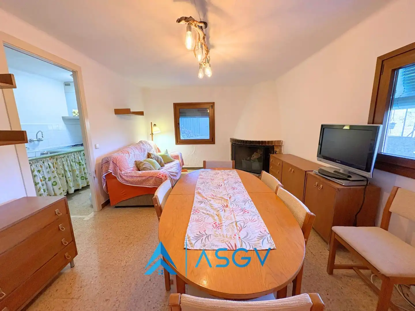 Sala de estar de Casa o chalet en venta en Santa Maria de Miralles con Calefacción, Jardín privado y Trastero