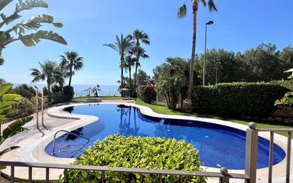 Piscina de Apartament en venda en Altea amb Aire condicionat, Terrassa i Piscina