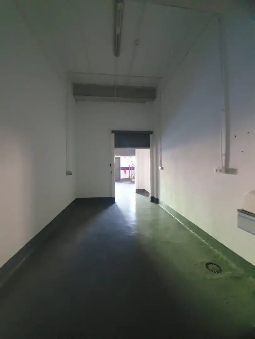 Industrial buildings for sale in Algeciras