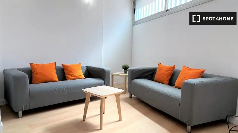 Living room of Flat for share in Barcelona  with Air Conditioner, Heating and Furnished